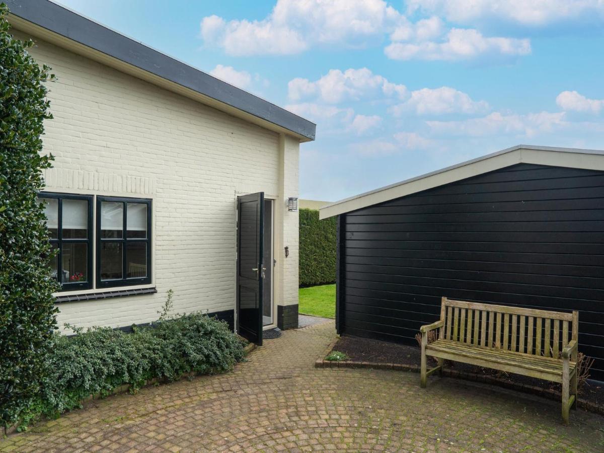 Quaint Summer Holiday Home In Egmond Binnen ภายนอก รูปภาพ