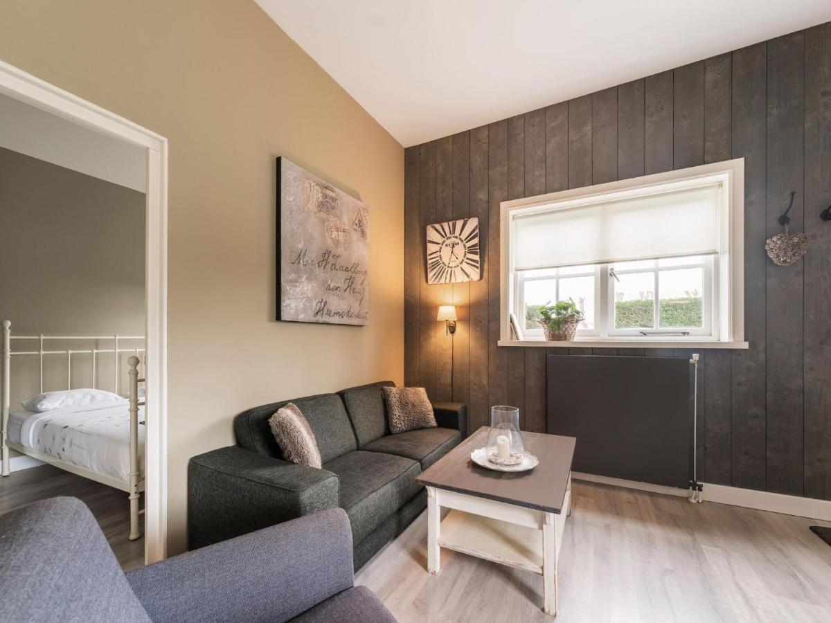 Quaint Summer Holiday Home In Egmond Binnen ภายนอก รูปภาพ