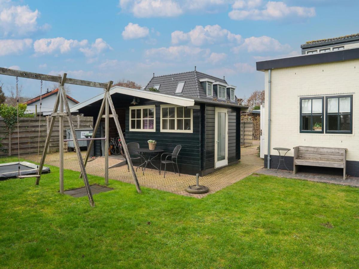 Quaint Summer Holiday Home In Egmond Binnen ภายนอก รูปภาพ
